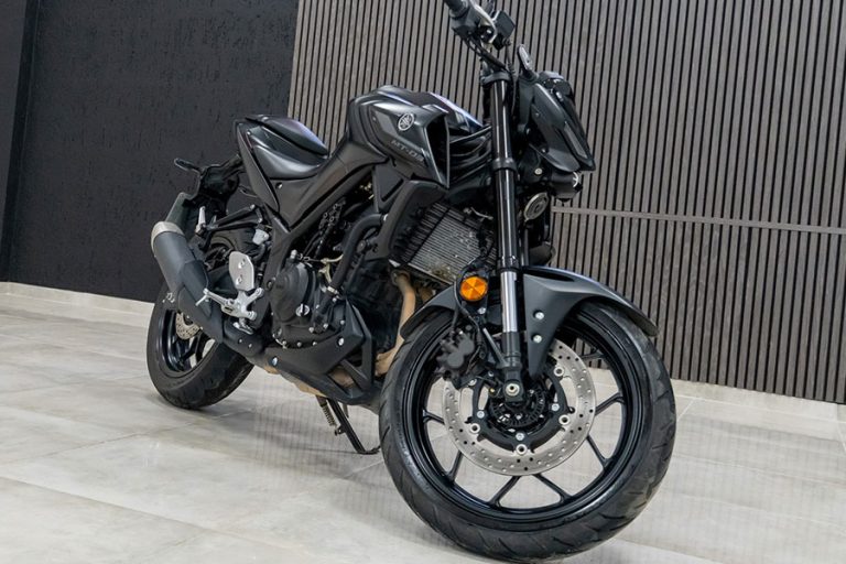 Yamaha MT-03